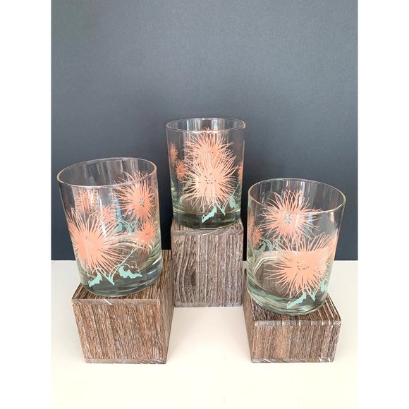 Floral Patterned Lowball Scotch Glasses. - Picture 3 of 6